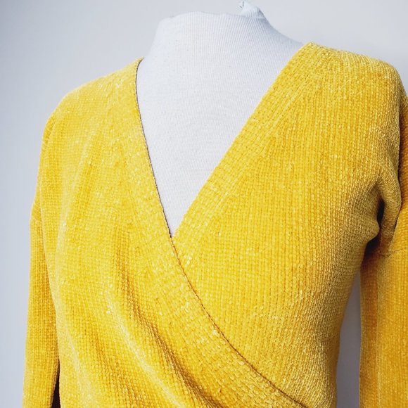 ANTHRO RUBY MOON Mustard Yellow Chenille Cropped Crossover V-Neck Trendy Sweater - Picture 2 of 9